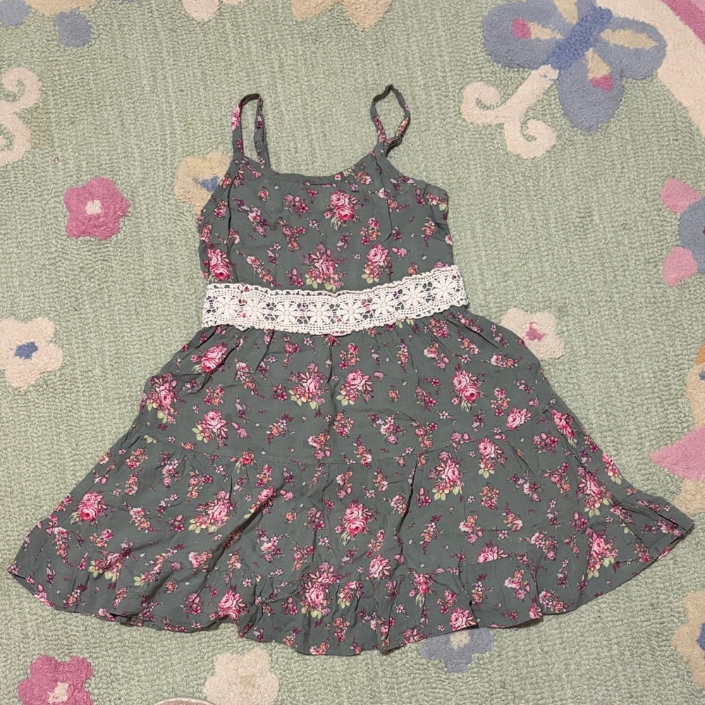 Girls Floral Spaghetti-Strap Dress with Lace Waistband - Gray & Pink